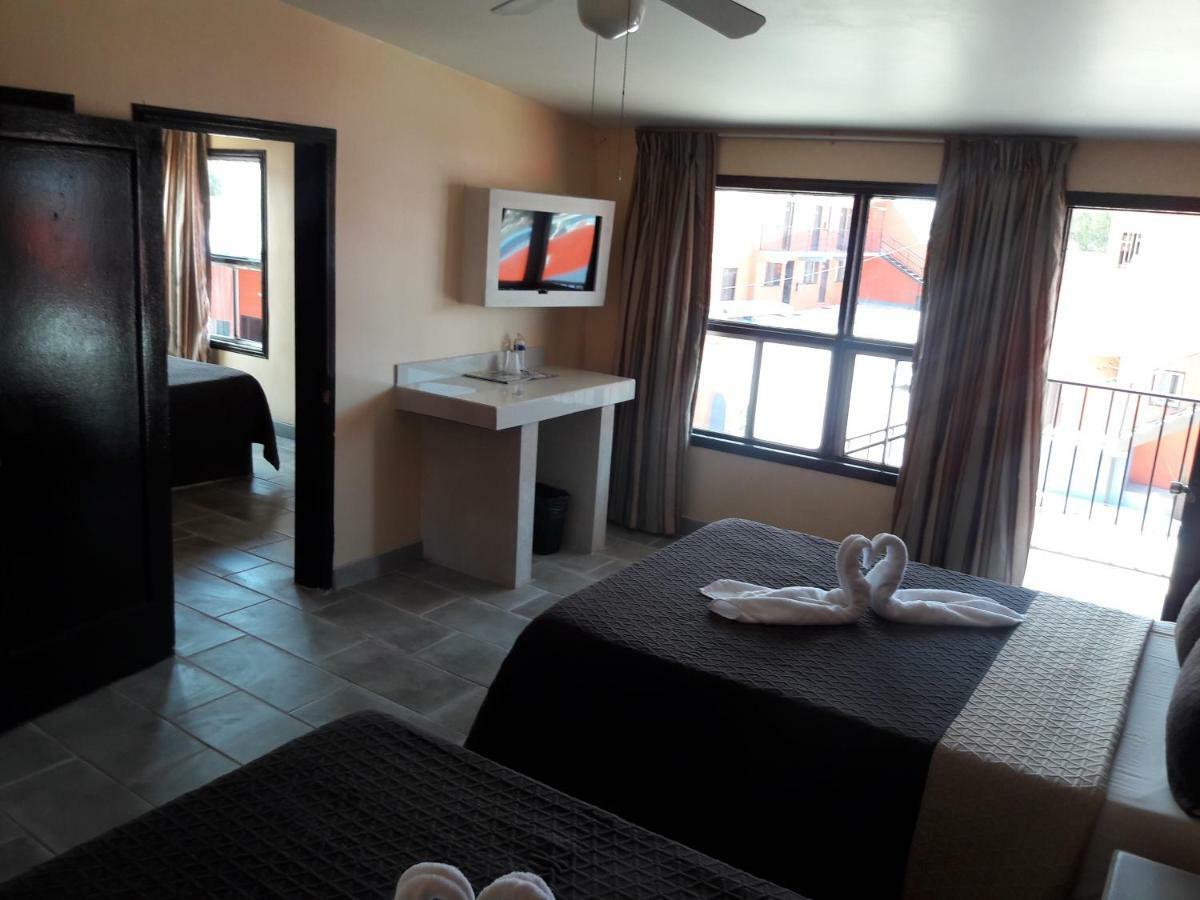 Motel Agora Ενσενάντα Εξωτερικό φωτογραφία